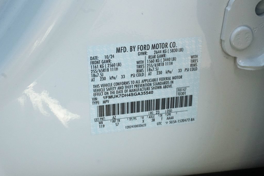 Used 2025 Ford Explorer Active w/ Active Comfort Package RWD image 37