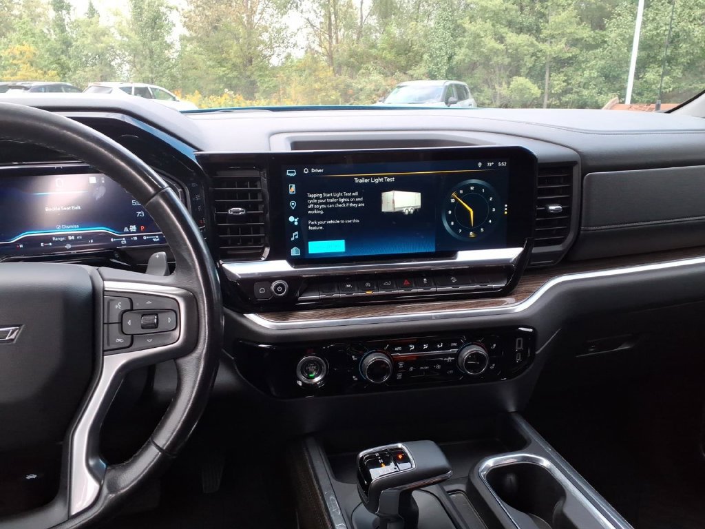 Used 2023 Chevrolet Silverado 1500 RST AWD/4WD image 9