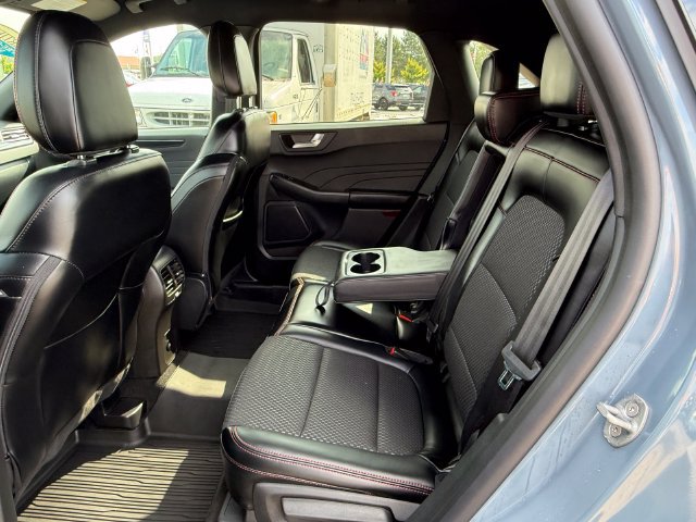 Certified 2024 Ford Escape ST-Line w/ Tech Pack #1 AWD/4WD image 9