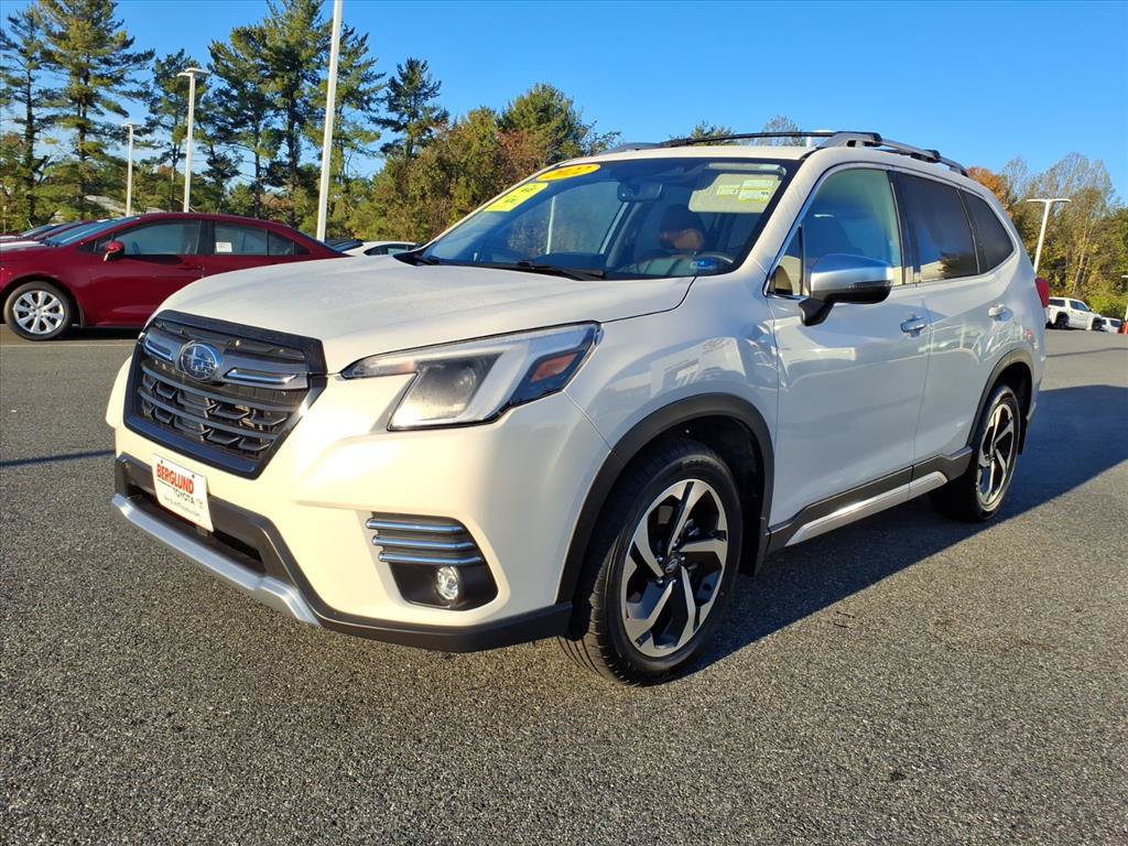 Used 2022 Subaru Forester Touring AWD/4WD image 14