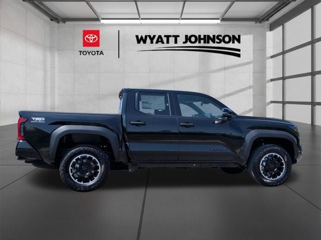 New 2026 Toyota Tacoma TRD Off-Road AWD/4WD image 5