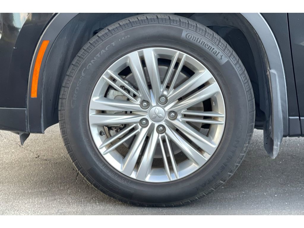 Used 2022 Mitsubishi Outlander ES image 10