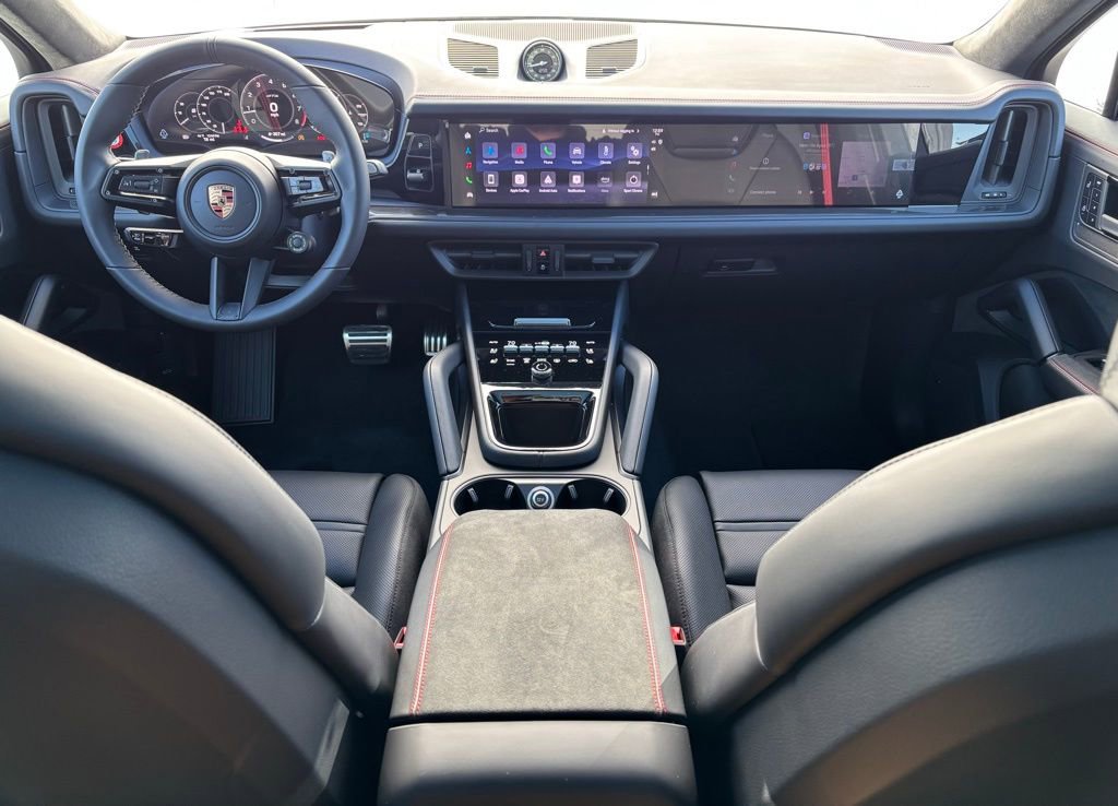 New 2026 Porsche Cayenne GTS image 22