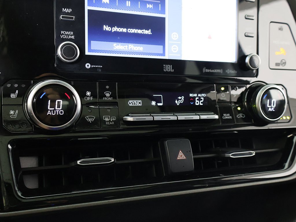 Used 2020 Toyota Highlander Limited image 51