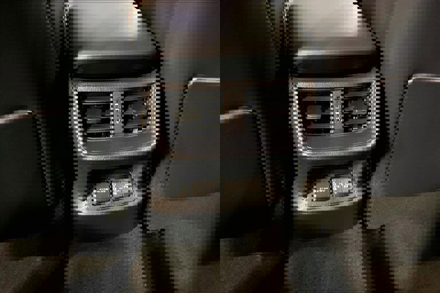 Certified 2025 Lexus ES 300h w/ Technology Package image 34