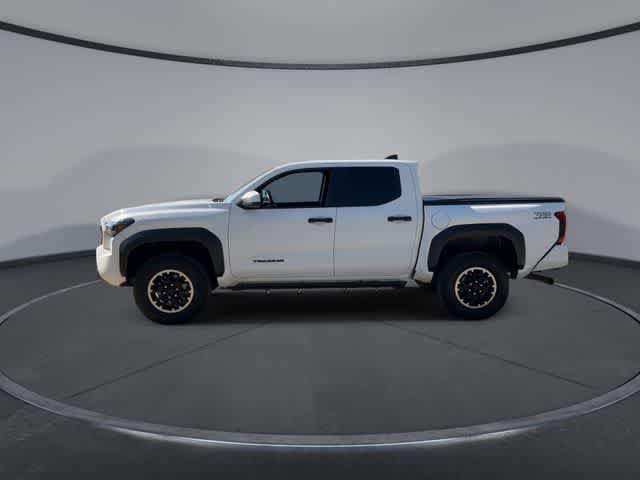 Used 2024 Toyota Tacoma TRD Off-Road AWD/4WD image 5