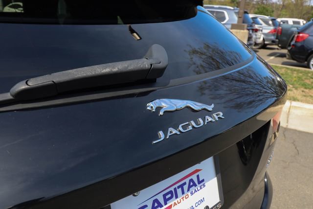 Used 2020 Jaguar F-PACE Premium image 26