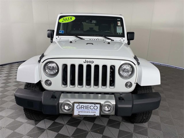 Used 2018 Jeep Wrangler Unlimited Sahara w/ Connectivity Group image 3