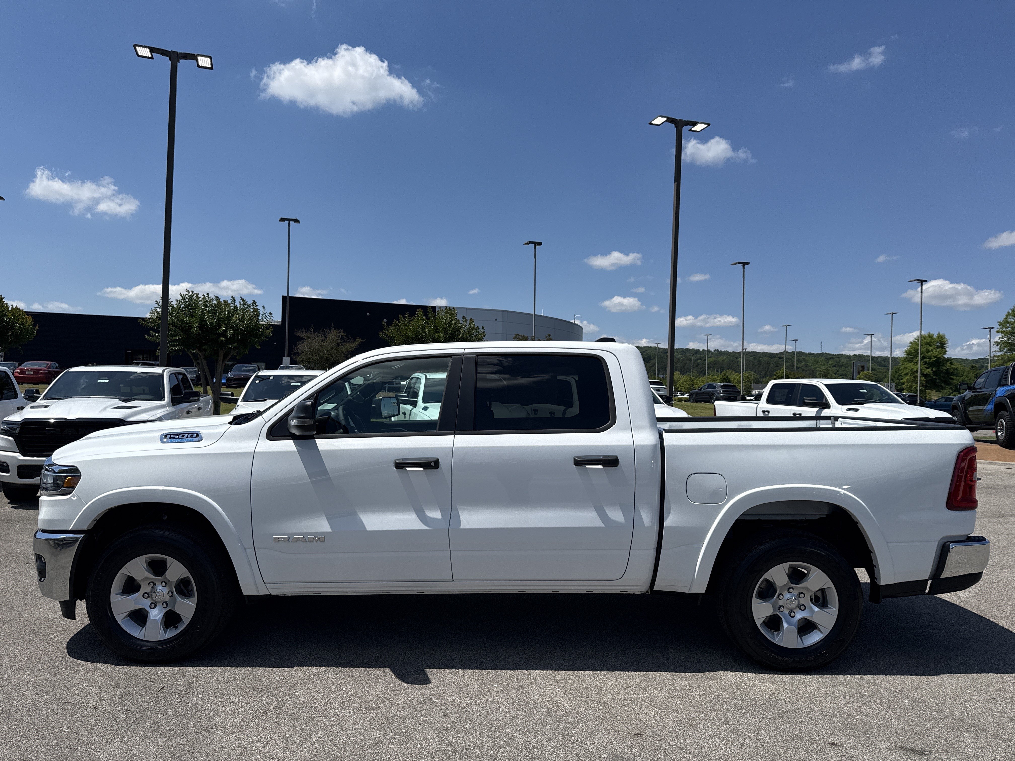New 2026 RAM 1500 Big Horn AWD/4WD image 4