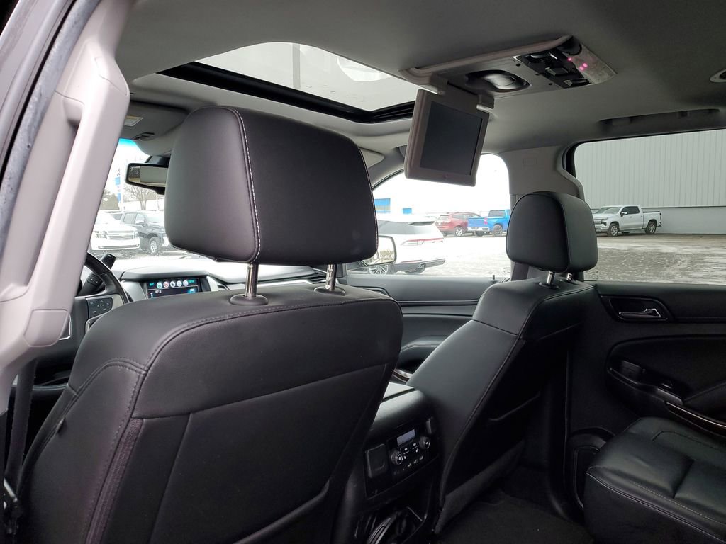 Used 2017 GMC Yukon SLT w/ Premium Edition image 31