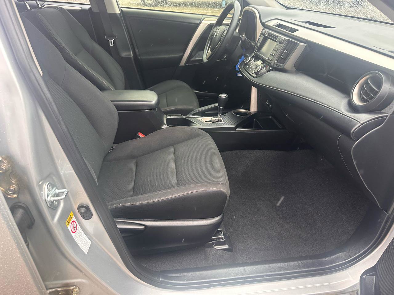 Used 2015 Toyota RAV4 XLE image 7