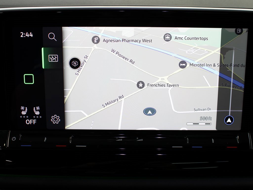 Used 2024 Volkswagen Atlas Cross Sport SEL Premium R-Line image 15