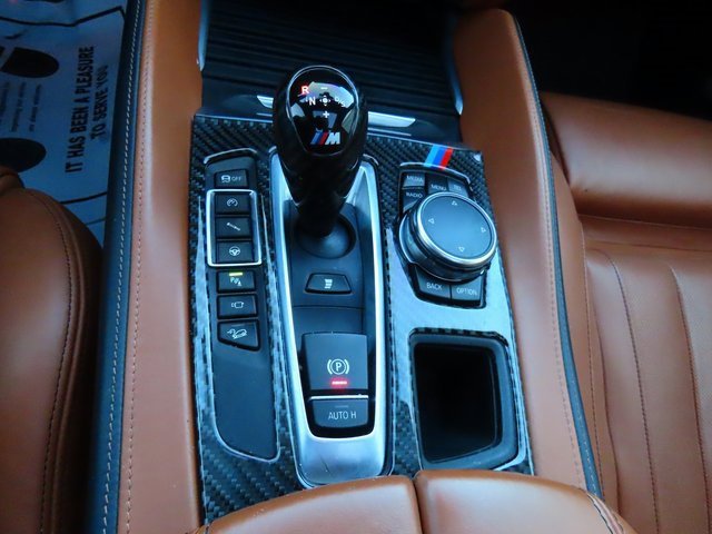 Used 2016 BMW X5 M image 31