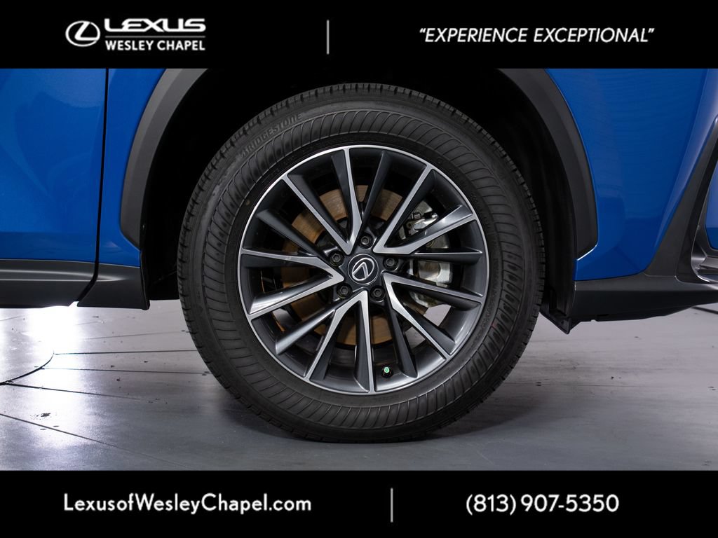 Used 2025 Lexus NX 250 FWD w/ Towing Package (2000 Lbs) image 5