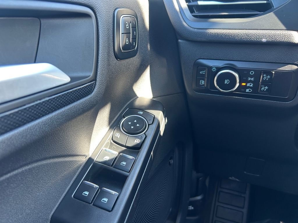 Used 2026 Ford Escape ST-Line Elite w/ Premium Technology Package image 19