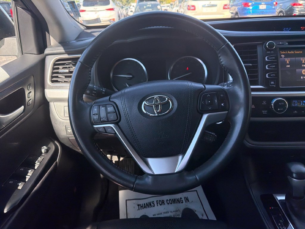 Used 2016 Toyota Highlander Limited AWD/4WD image 16