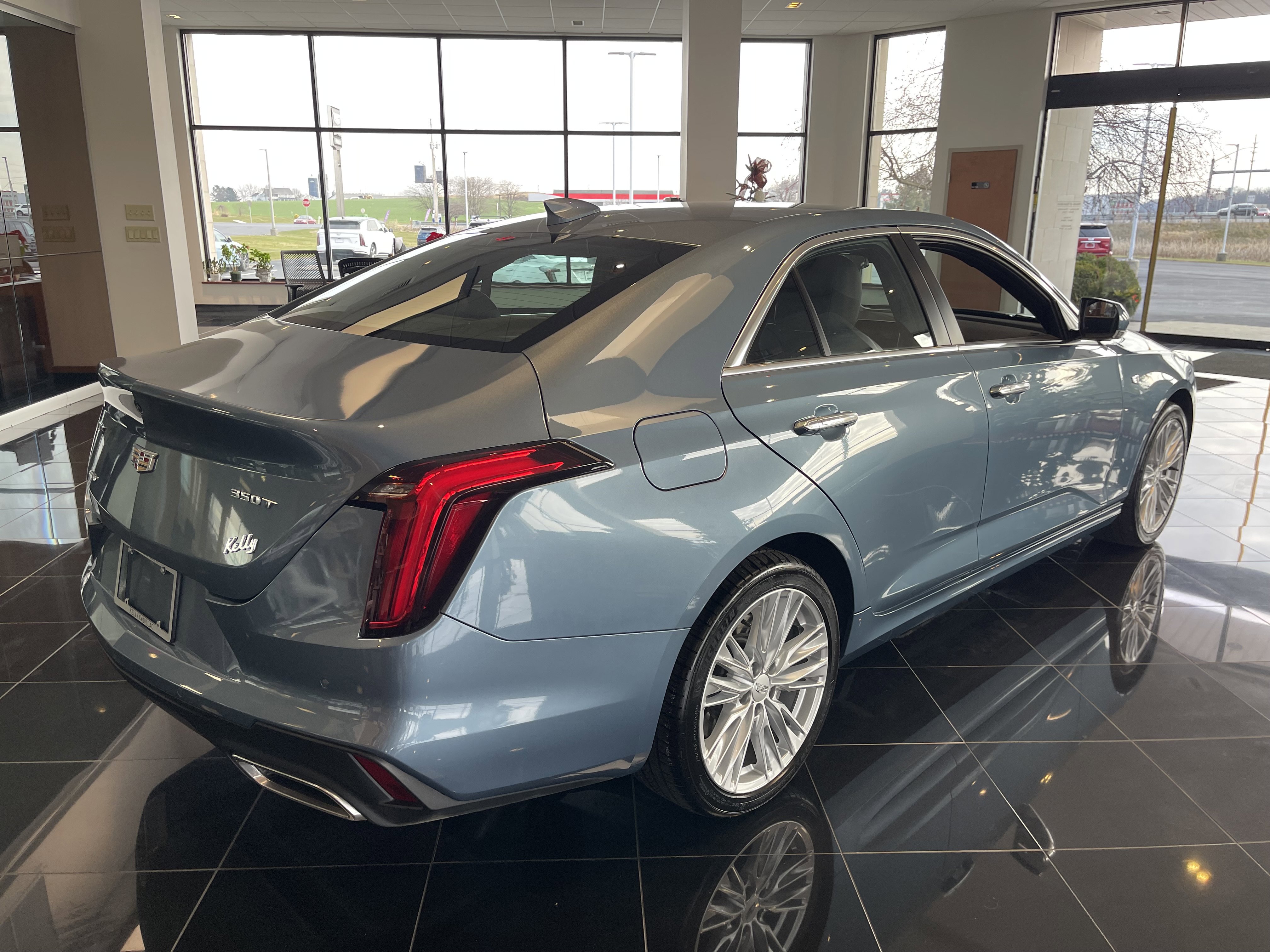 Certified 2023 Cadillac CT4 Premium Luxury image 6