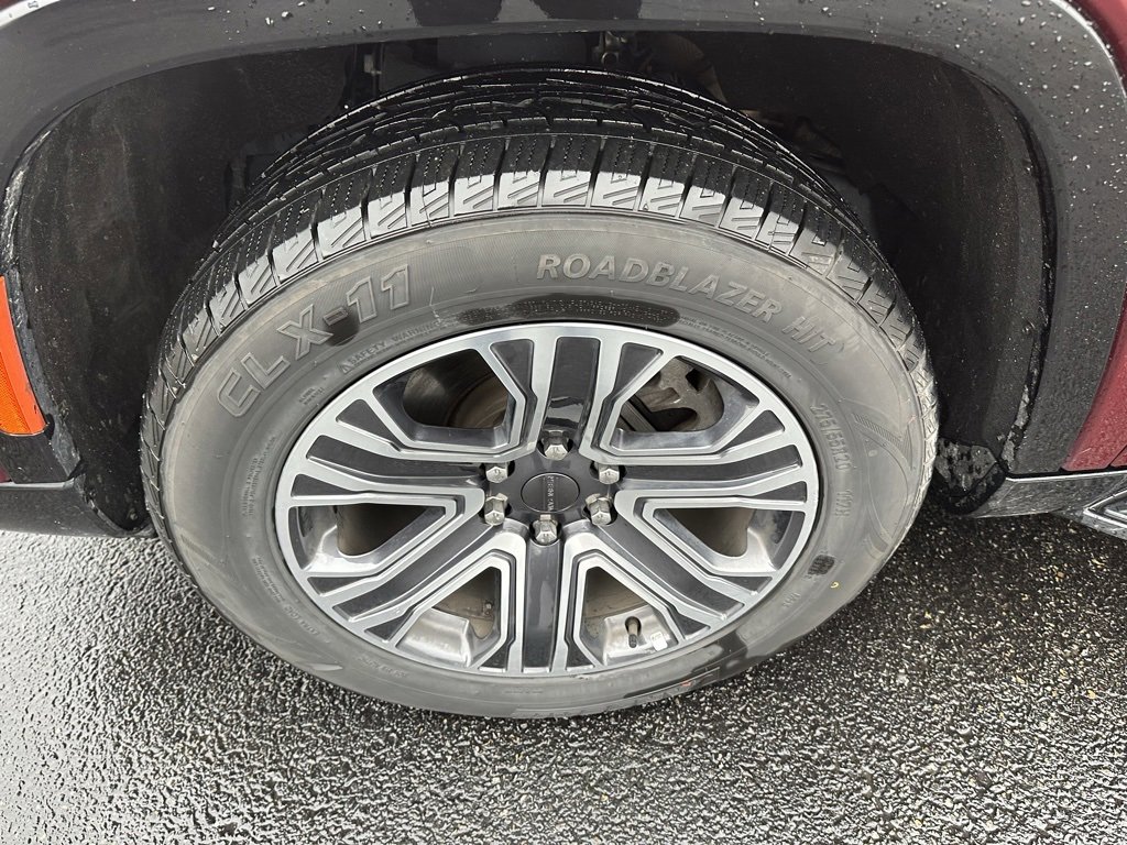 Used 2023 Jeep Wagoneer L Series II image 14