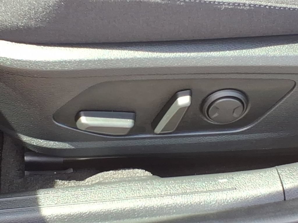 Used 2024 Hyundai Sonata SEL FWD image 12
