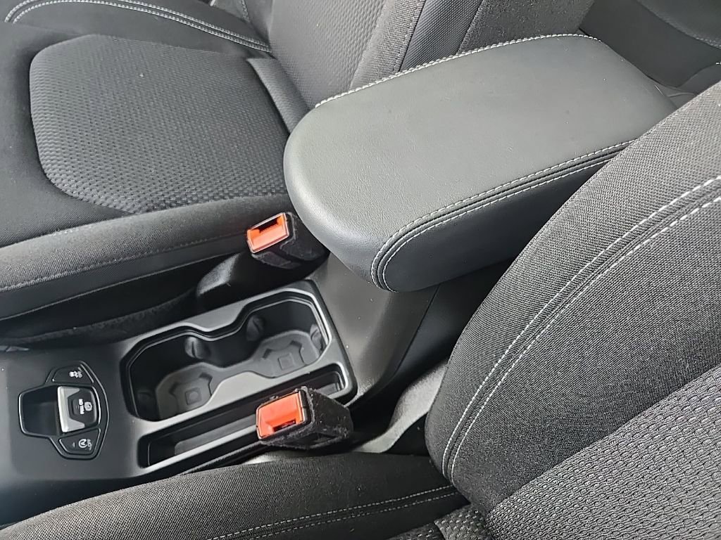 Used 2023 Jeep Renegade Altitude w/ Sun/Sound Group image 61