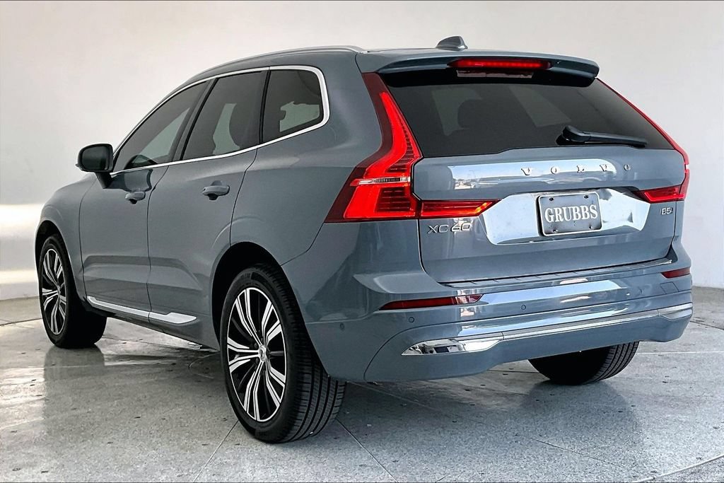 Certified 2023 Volvo XC60 B5 Plus AWD/4WD image 15
