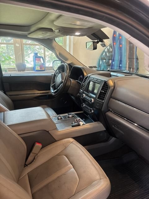Used 2019 Ford Expedition Limited AWD/4WD image 9