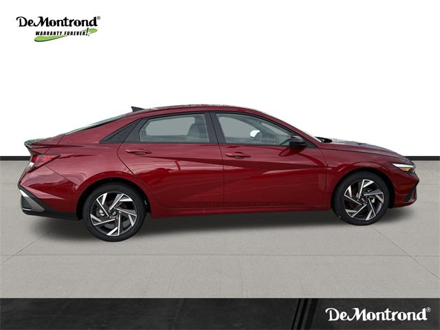 New 2025 Hyundai Elantra Sport image 4