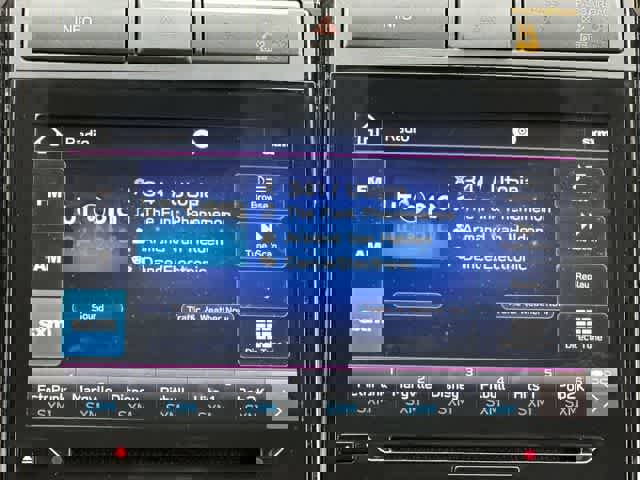 Used 2019 Subaru Ascent Premium image 11