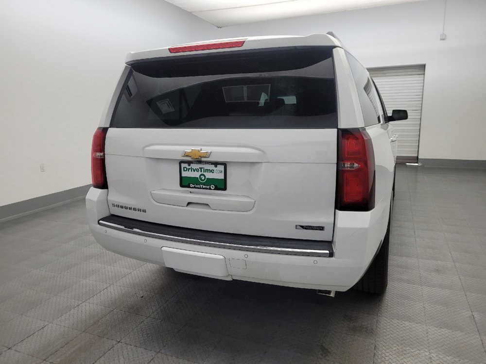 Used 2017 Chevrolet Suburban Premier image 7