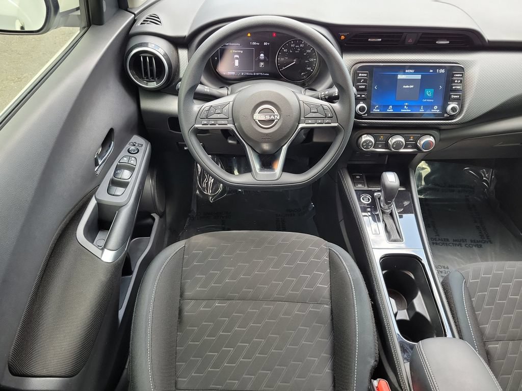 Used 2024 Nissan Kicks SV FWD image 14