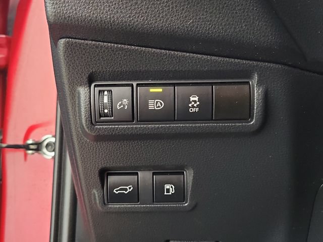 Used 2023 Toyota Corolla Cross AWD Hybrid w/ Convenience Package image 24