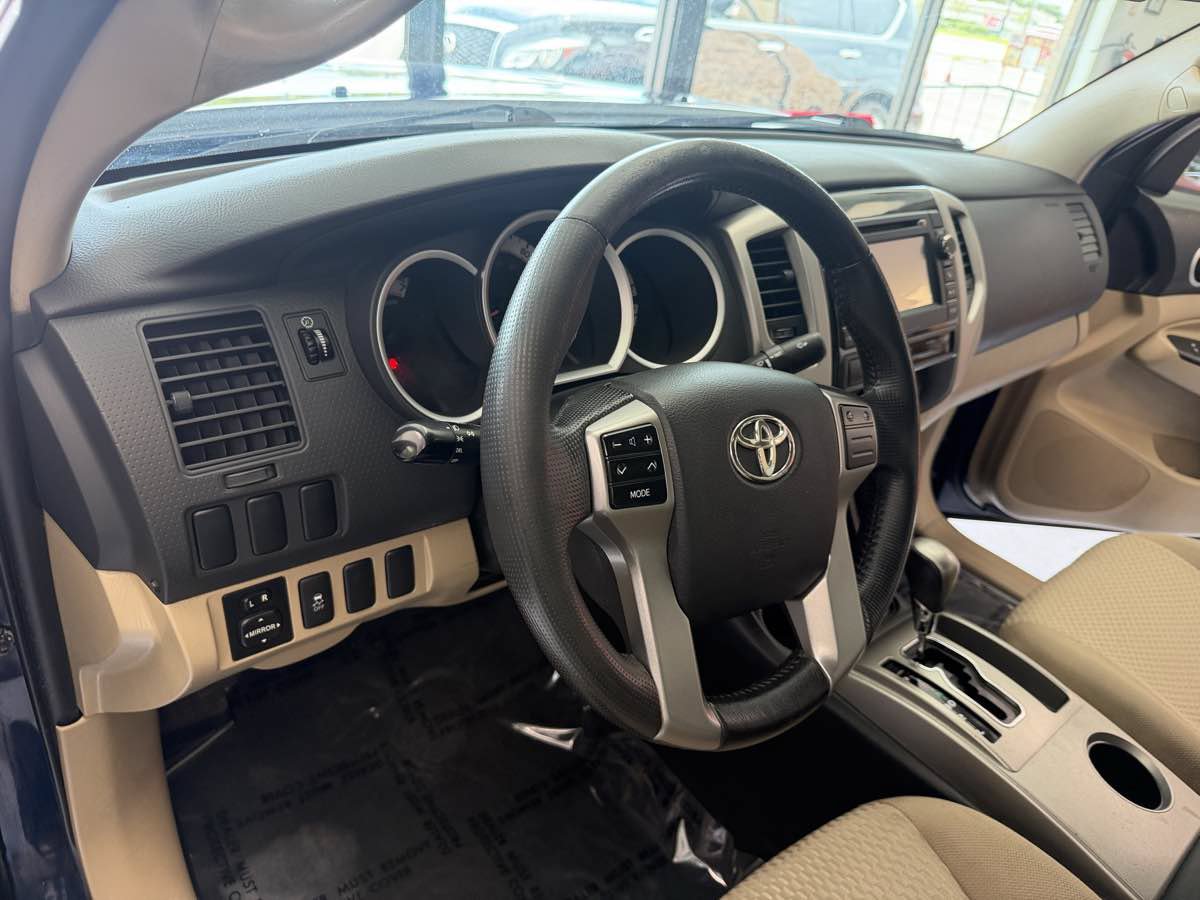 Used 2013 Toyota Tacoma PreRunner w/ SR5 Pkg RWD image 22