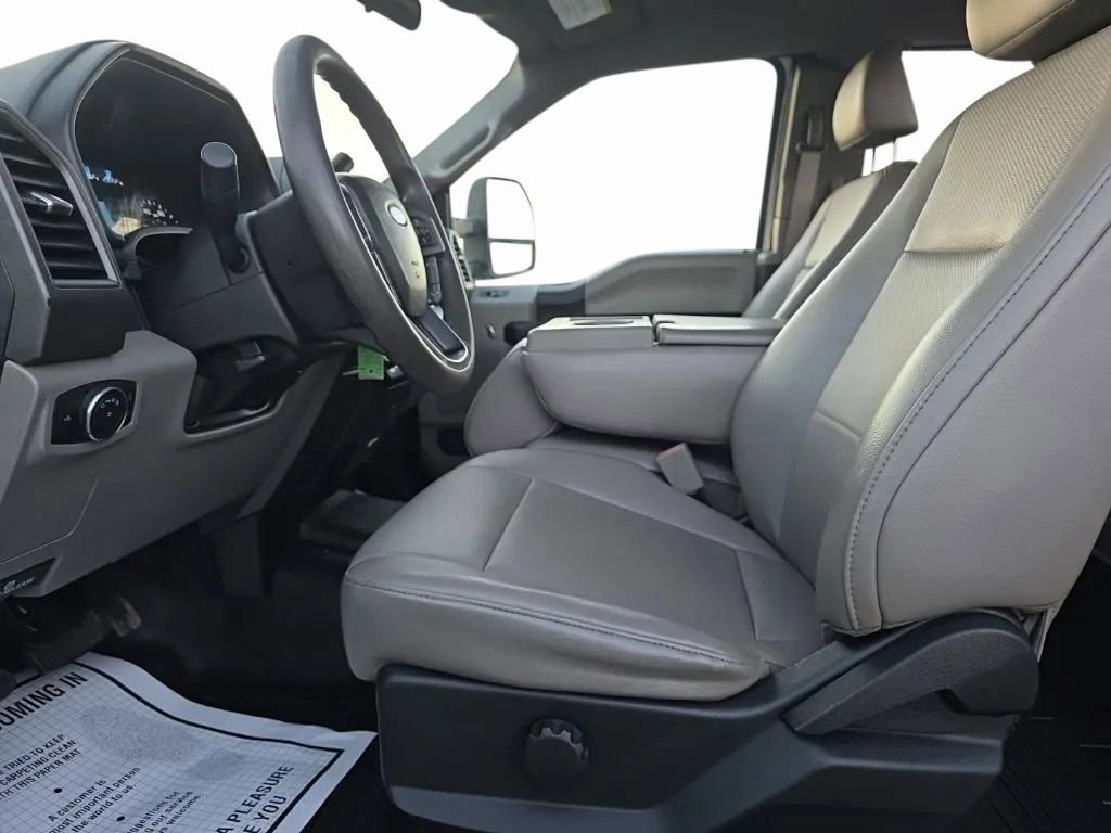 Used 2018 Ford F250 XL w/ Power Equipment Group image 21
