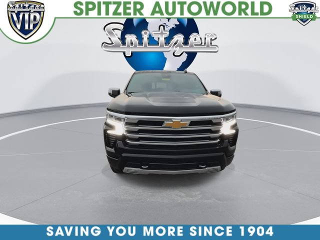 New 2026 Chevrolet Silverado 1500 High Country w/ Z71 Off-Road Package AWD/4WD image 3