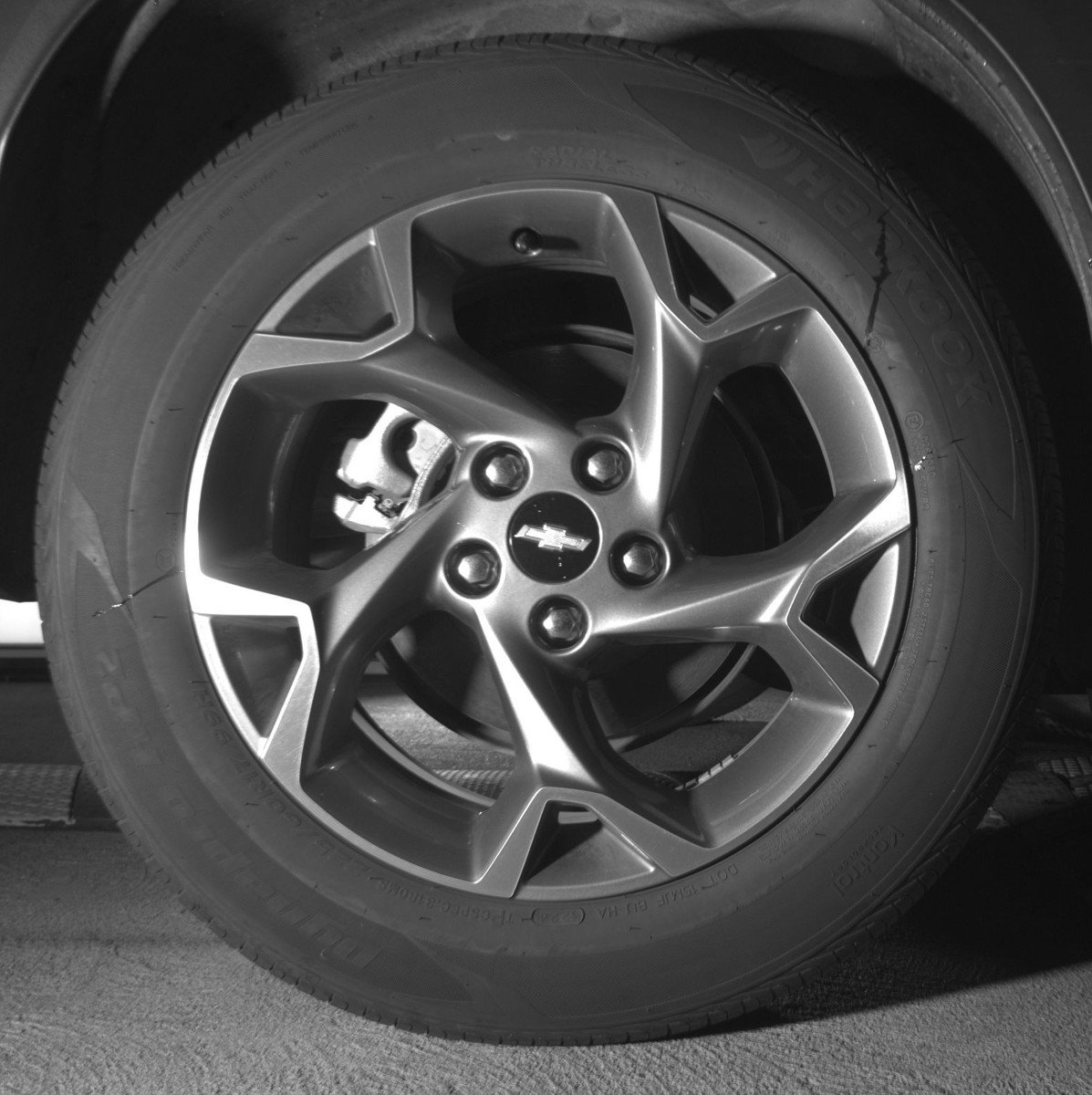 Used 2025 Chevrolet Trax LT FWD image 15