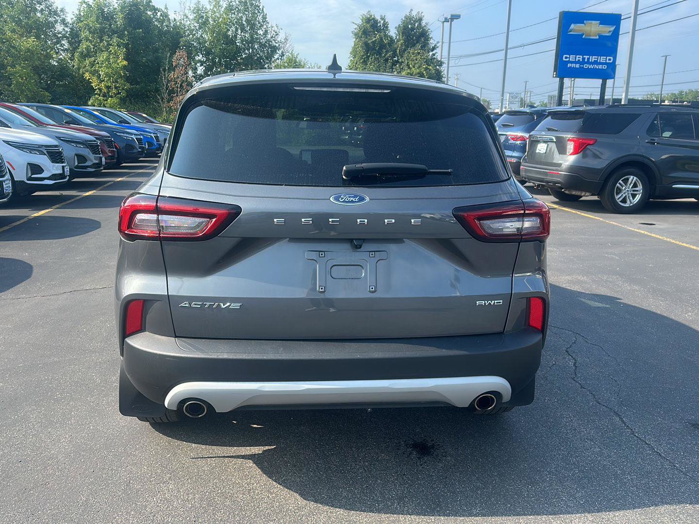 Used 2023 Ford Escape Active AWD/4WD image 3