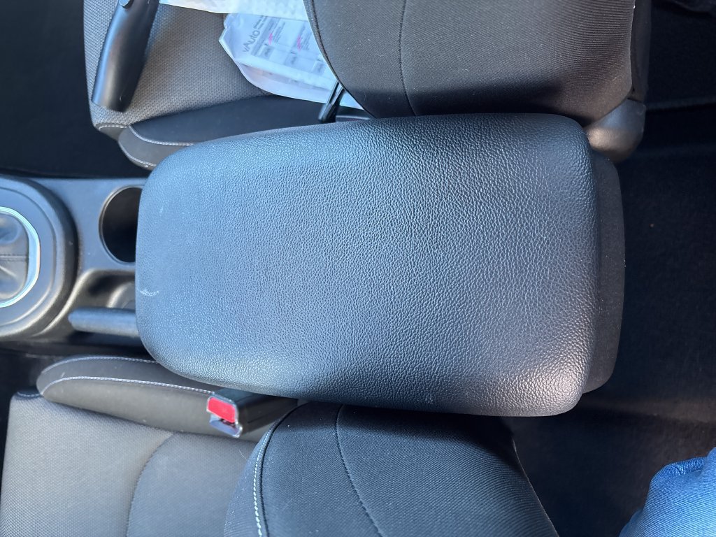 Certified 2023 Kia Forte LXS w/ LXS Technology Package FWD image 24