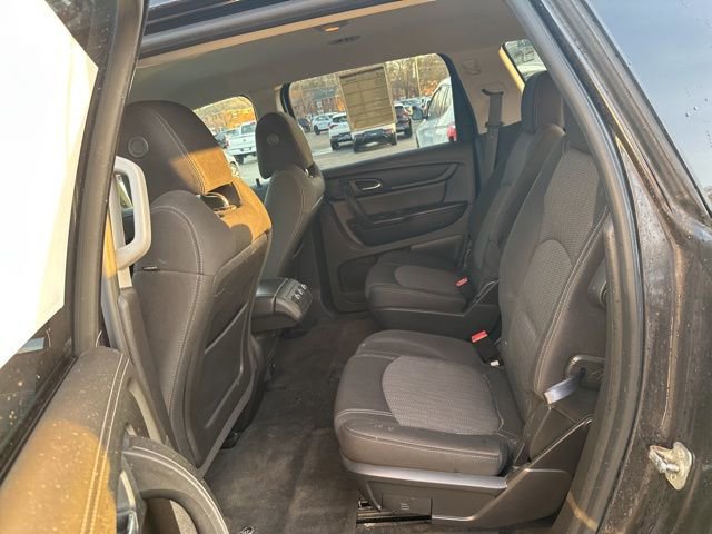 Used 2017 Chevrolet Traverse LT image 11