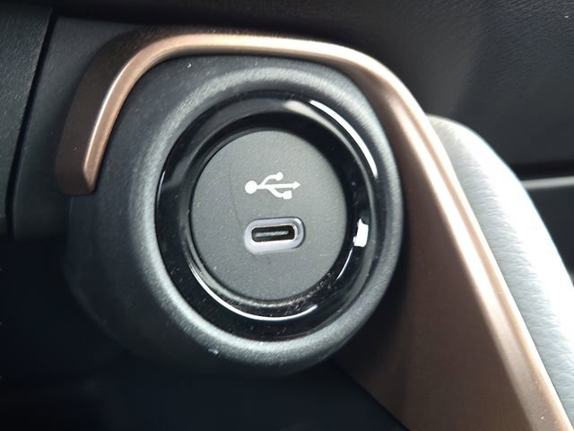 Used 2024 Toyota Grand Highlander MAX Platinum image 32