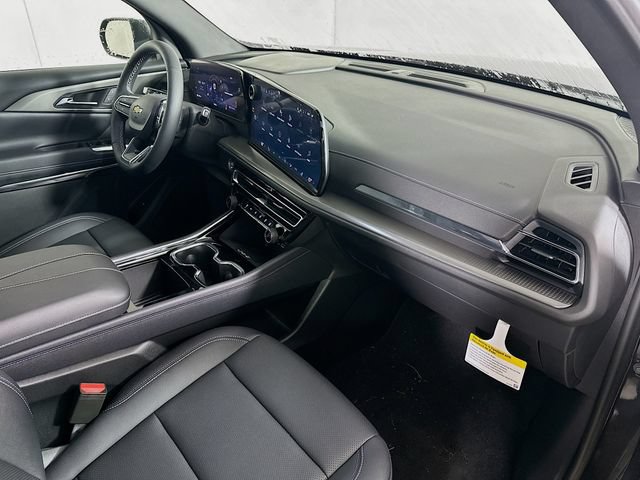 New 2026 Chevrolet Traverse LT w/ Driver Confidence Package FWD image 31