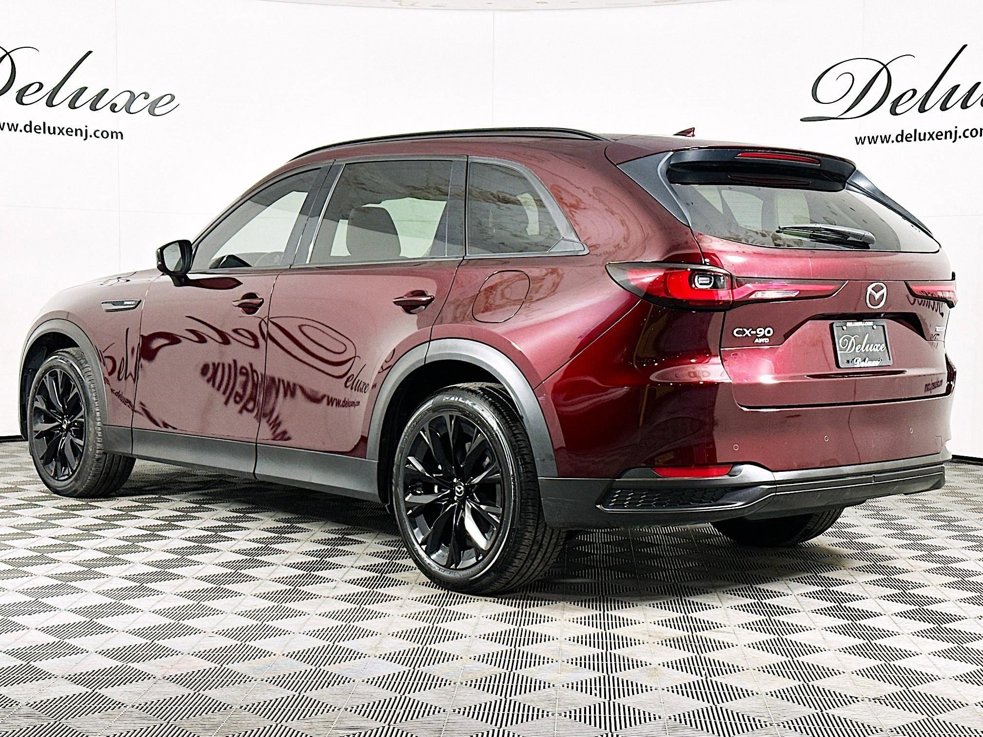 Used 2025 MAZDA CX-90 Plug-In Hybrid w/Premium Sport image 4
