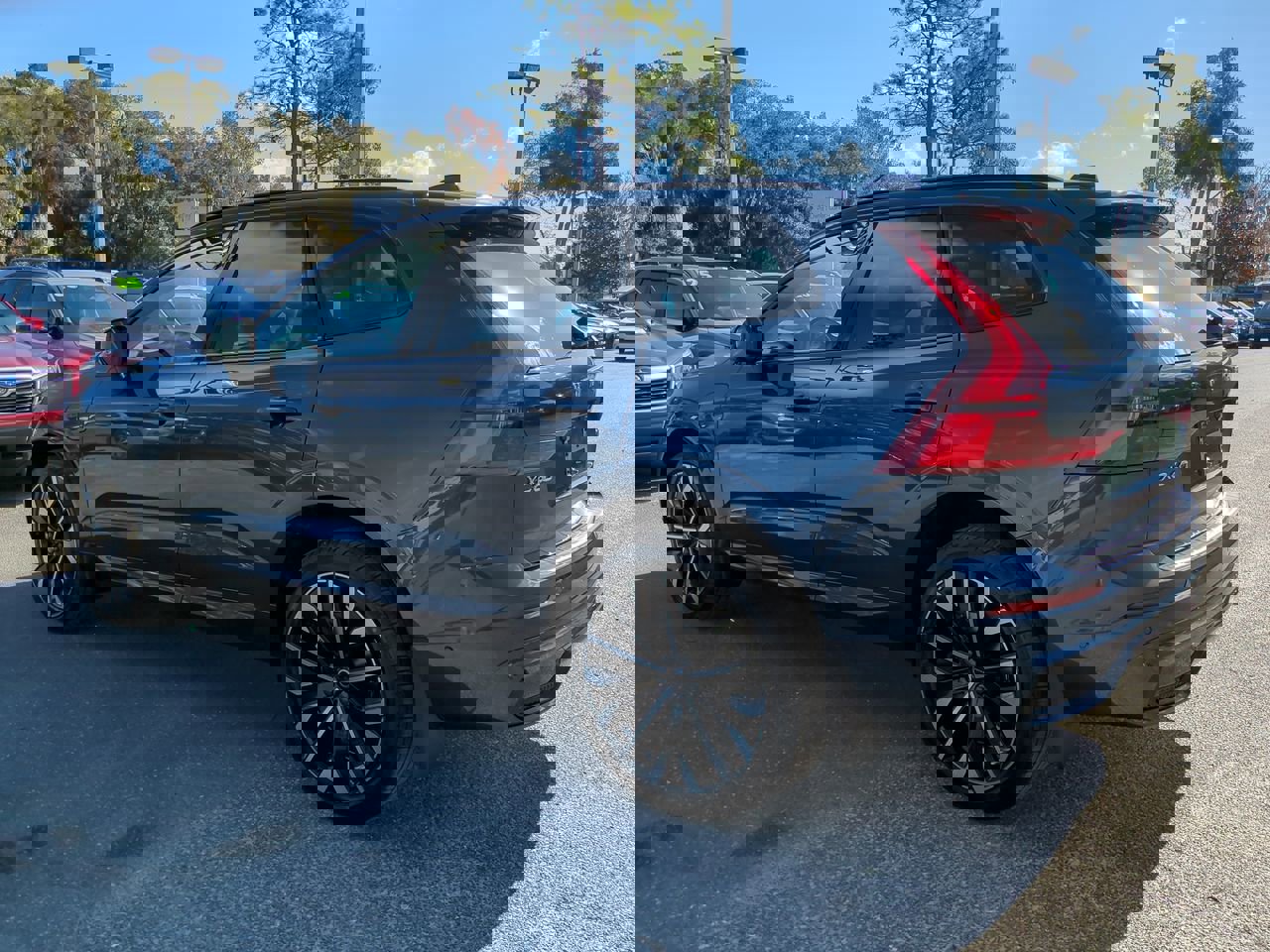 New 2026 Volvo XC60 T8 Ultra w/ Protection Package Premier image 6