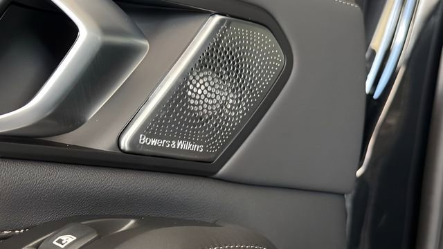 Used 2026 BMW X7 M60i image 48