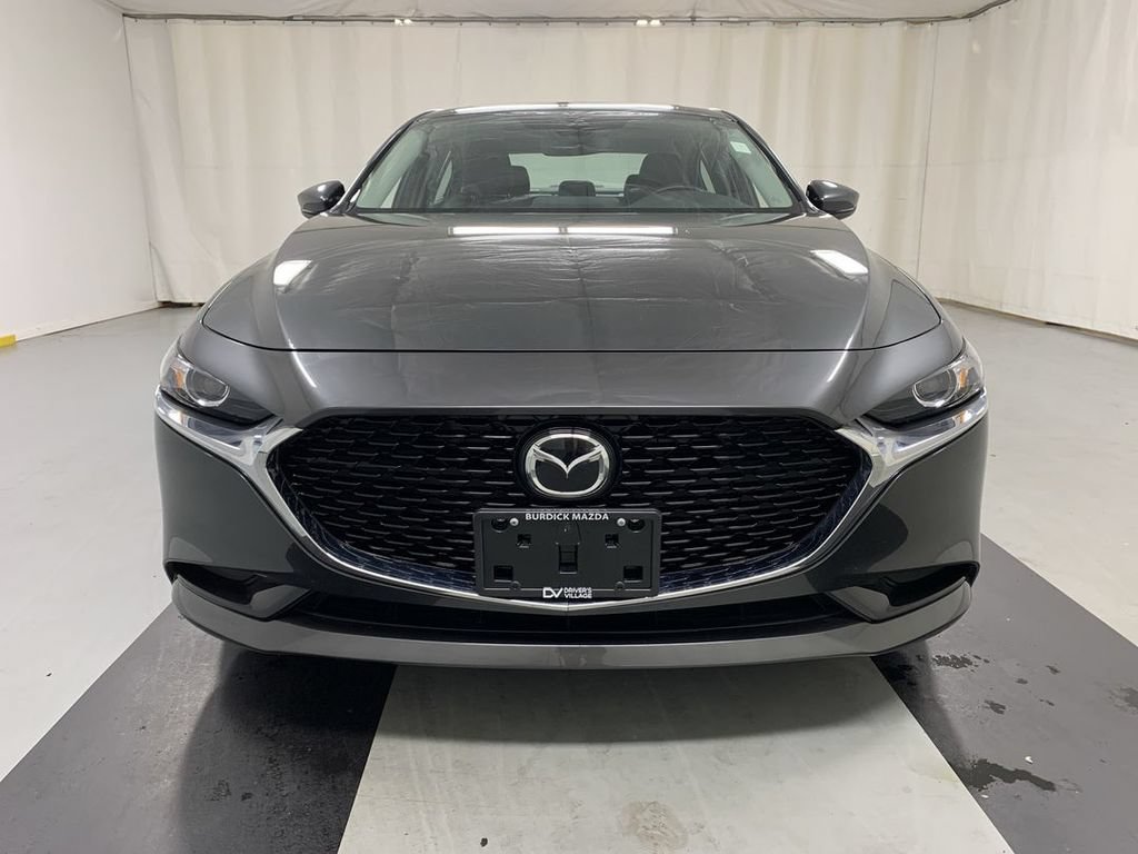Used 2023 MAZDA MAZDA3 s FWD image 2