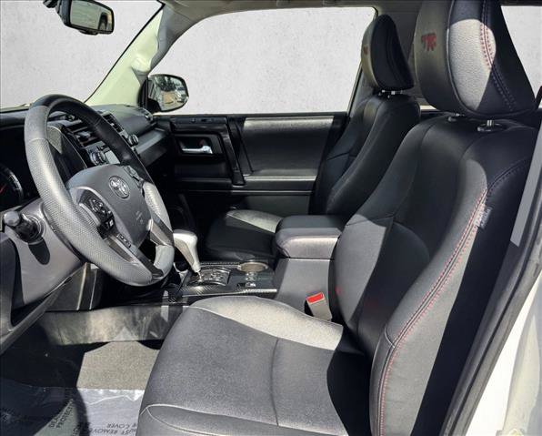 Certified 2019 Toyota 4Runner TRD Off-Road Premium AWD/4WD image 10