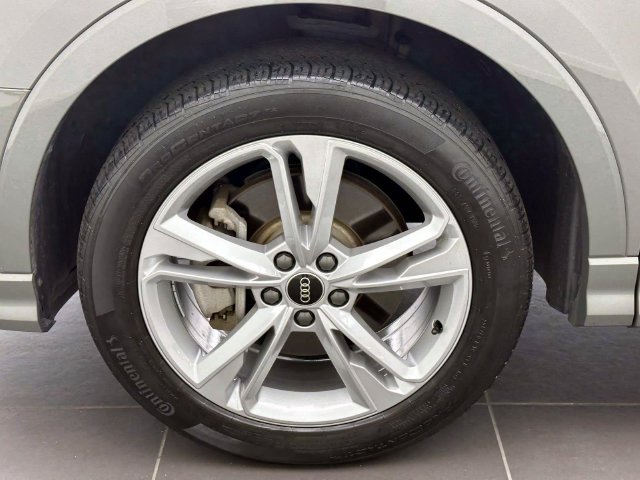 Used 2021 Audi Q3 2.0T Premium w/ Convenience Package AWD/4WD image 8