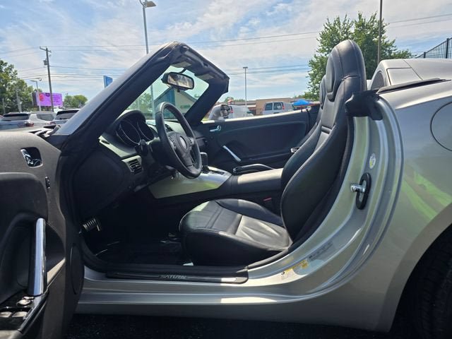 Used 2009 Saturn Sky w/ Premium Trim Package RWD image 14