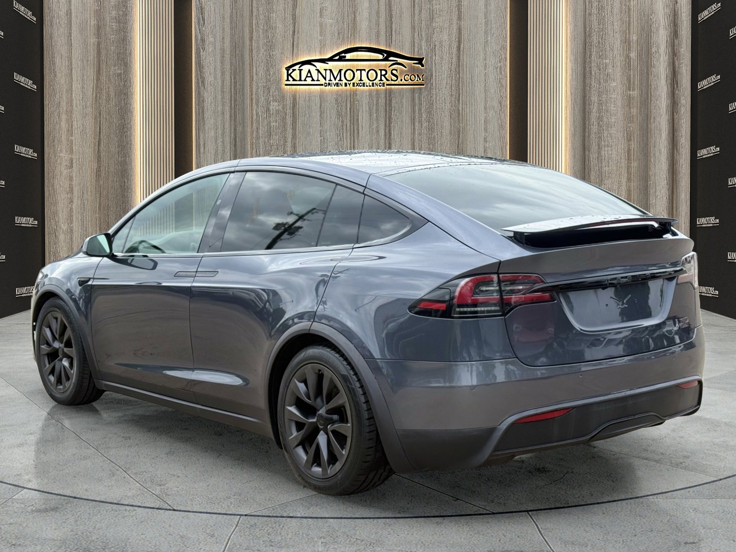 Used 2022 Tesla Model X Plaid AWD/4WD image 9