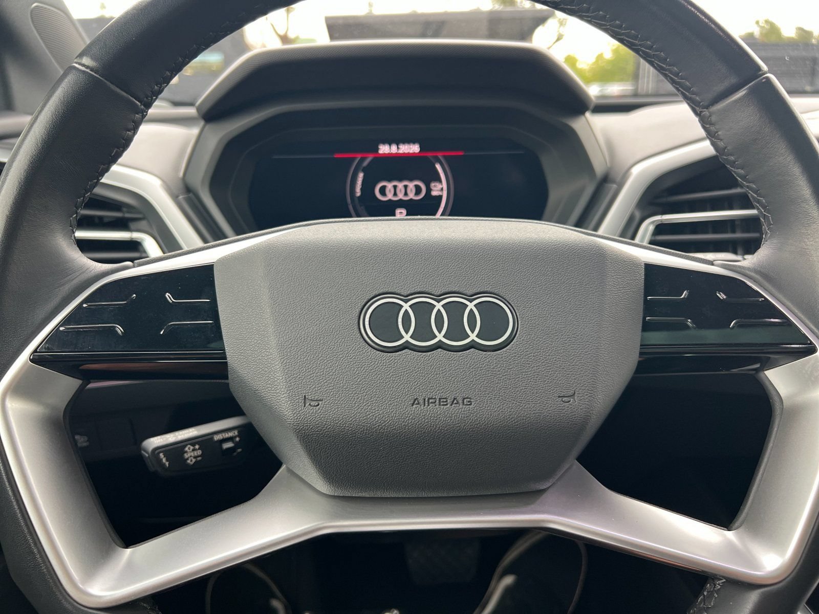 Used 2024 Audi Q4 e-tron Prestige AWD/4WD image 24