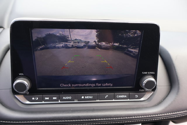 Used 2024 Nissan Rogue SV AWD/4WD image 25